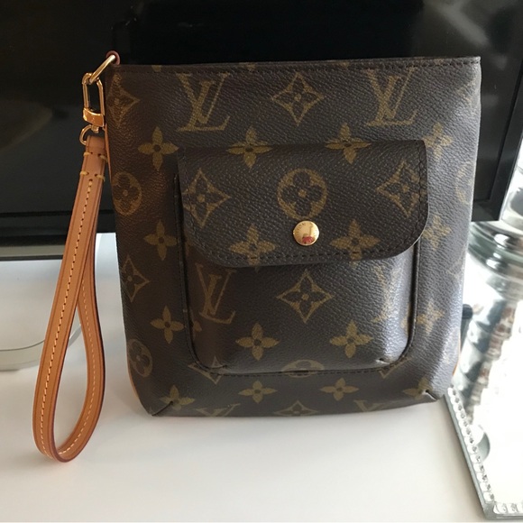 Louis Vuitton Monogram Partition Wristlet Pouch bag - Picture 4 of 5